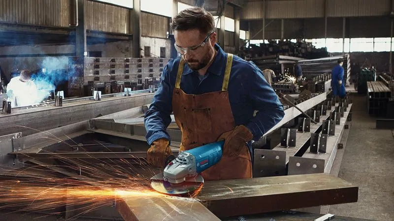 Bosch 06018C1320 GWS 2200-230 sarokcsiszoló kép 5