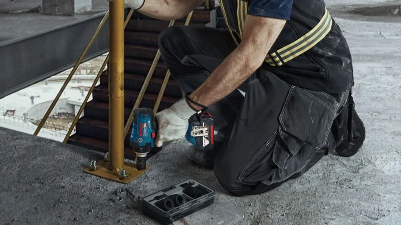 Bosch 06019K0021 GDS 18V-400 akkus ütvecsavarozó (akku és töltő nélkül) kép 3