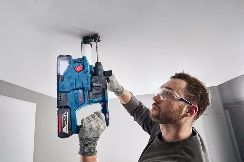 Bosch 0611924021 GBH 185-Li akkus fúrókalapács SDS plus rendszerrel (2x 4,0Ah akkuval + GAL 18V-40 töltővel) kép 6