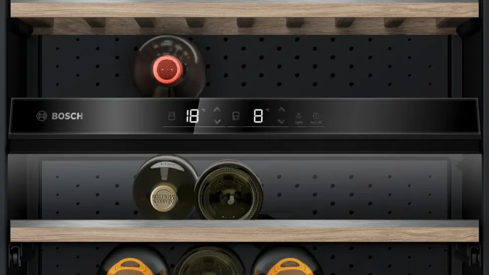 Bosch KWK36ABGA borhűtő kép 2