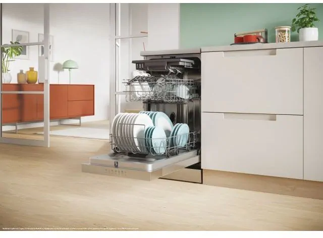 Candy CF1C7SB1FX szabadonálló keskeny mosogatógép kép 7