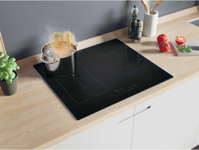 Candy CIES64MCA beépíthető indukciós főzőlap kép 8