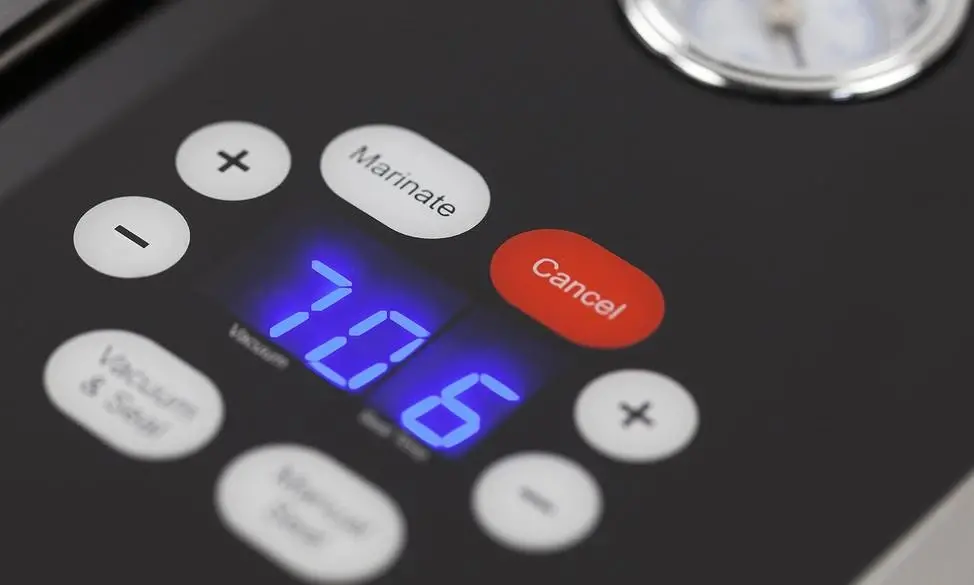 Caso VacuChef Slimline vákuumozó gép kép 5