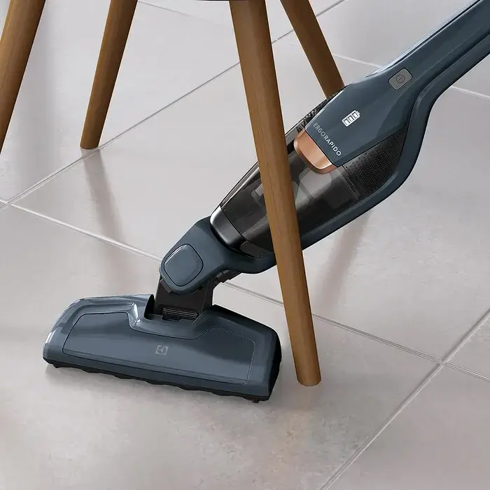 Electrolux EERC75DB Ergorapido Classic vezeték nélküli álló porszívó, 35 perc kép 2