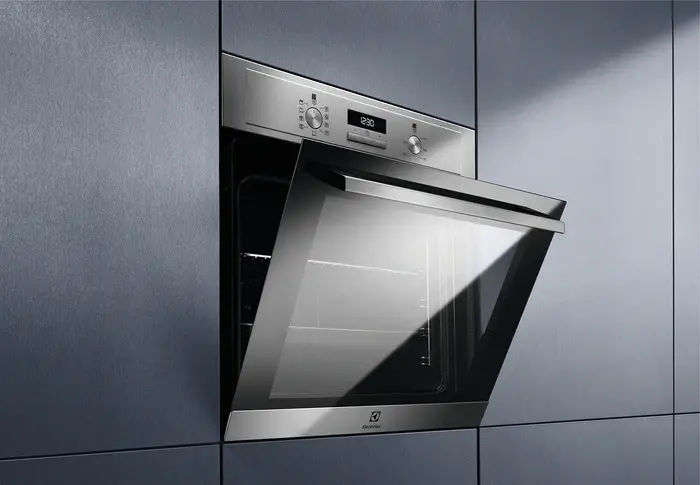 Electrolux EOF3H40BX+EHF6547FXK beépíthető sütő + beépíthető főzőlap kép 6