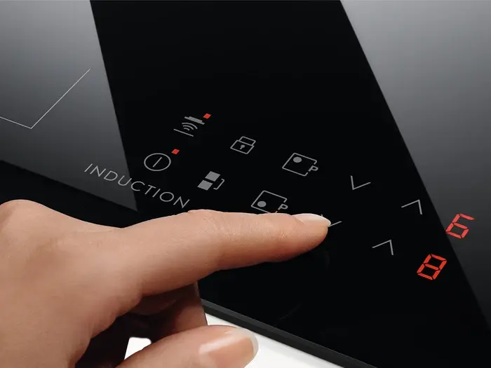 Electrolux EOF3H40BX+LIR60433B beépíthető sütő + beépíthető főzőlap kép 18