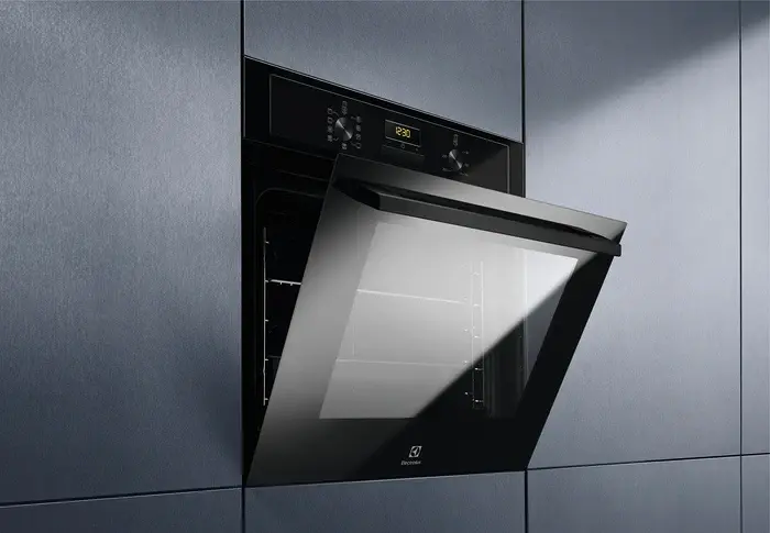Electrolux EOF3H50BK+EHF6547FXK beépíthető sütő + beépíthető főzőlap kép 8