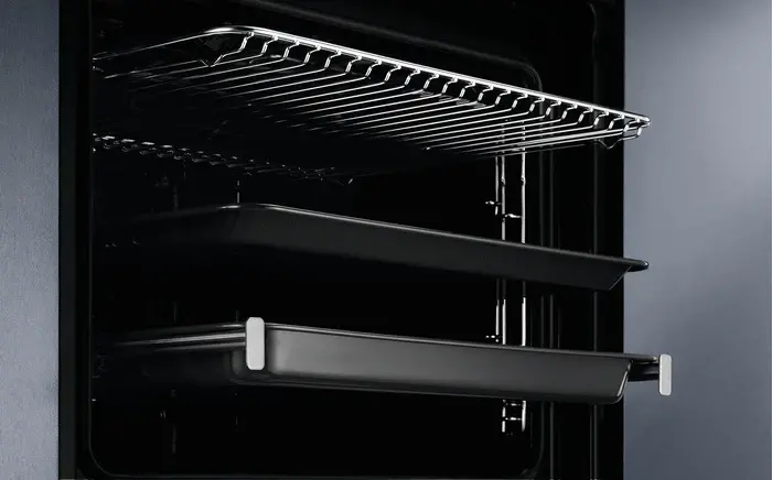 Electrolux EOF3H50BK+EIT61443B beépíthető sütő + beépíthető főzőlap kép 2