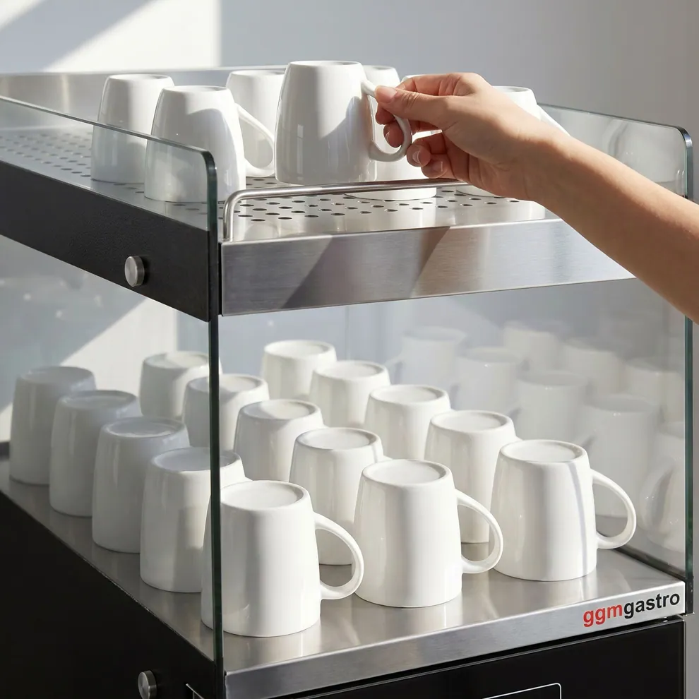 Ggm gastro MKD15NR Tejhűtő – kávégépekhez - 300 mm - 15 liter - digitális vezérlés - 1 üvegajtó & LED‑világítás - tejcső‑átvezető nyílással - fekete kép 7