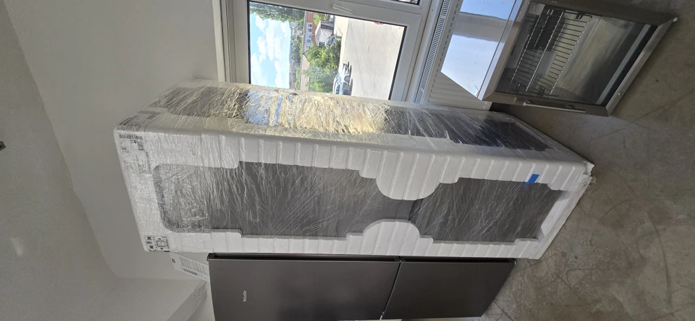 Gorenje NRB620C6X4WFE/B alulfagyasztós hűtőszekrény Fő kép