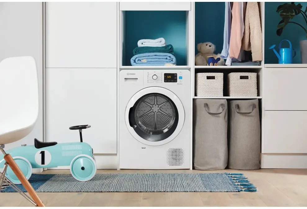 Indesit YT M11 82 RX EU hőszivattyús szárítógép kép 6