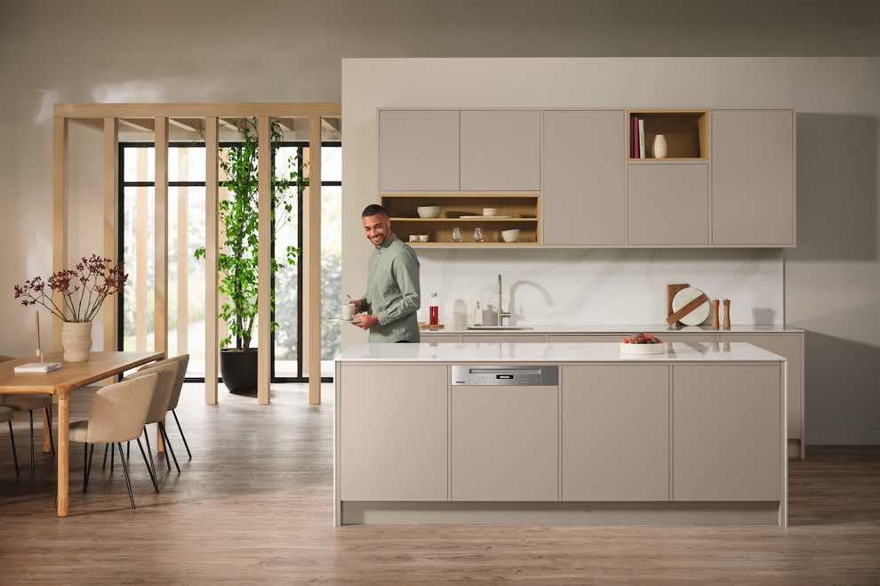 Miele G 7040 SCI AUTODOS NEMESACéL beépíthető mosogatógép kép 4