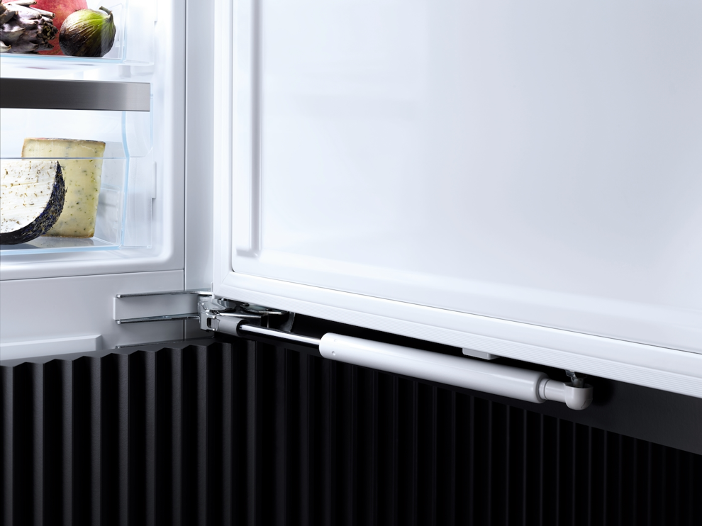 Miele KFN 7785 C beépíthető alulfagyasztós hűtőszekrény kép 7