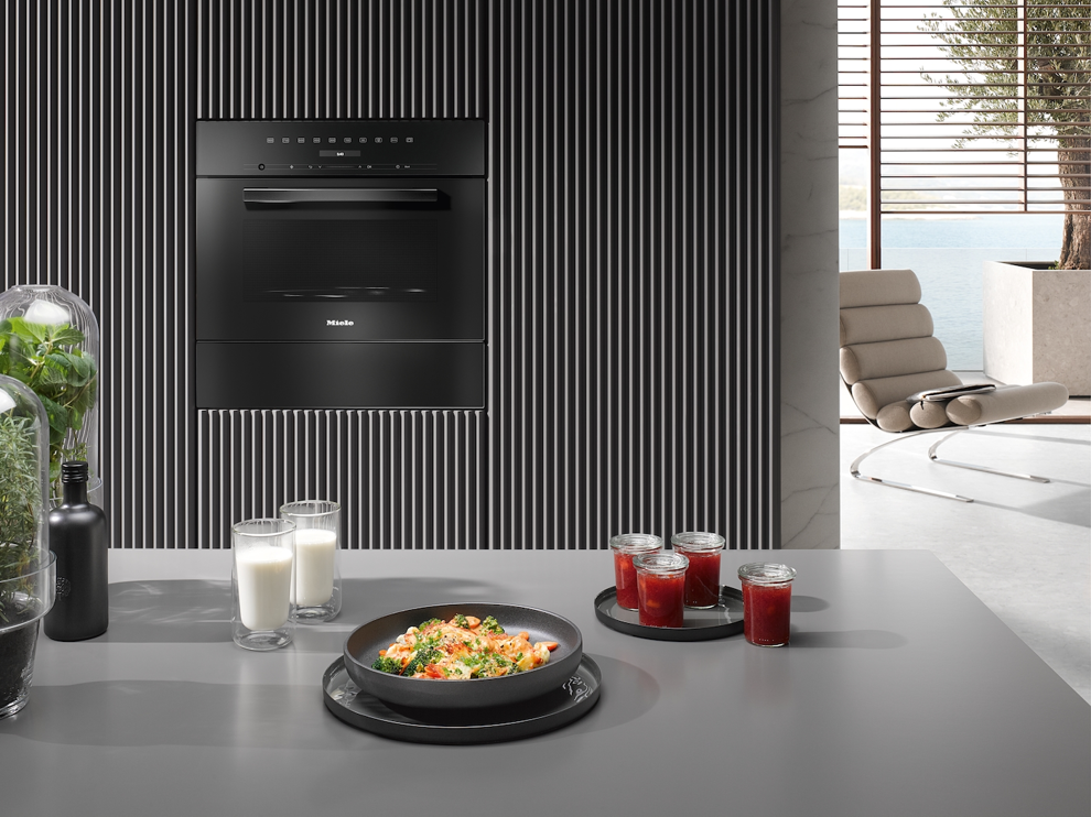 Miele M 7244 TC OBSZIDIáNFEKETE beépíthető mikrohullámú sütő kép 3