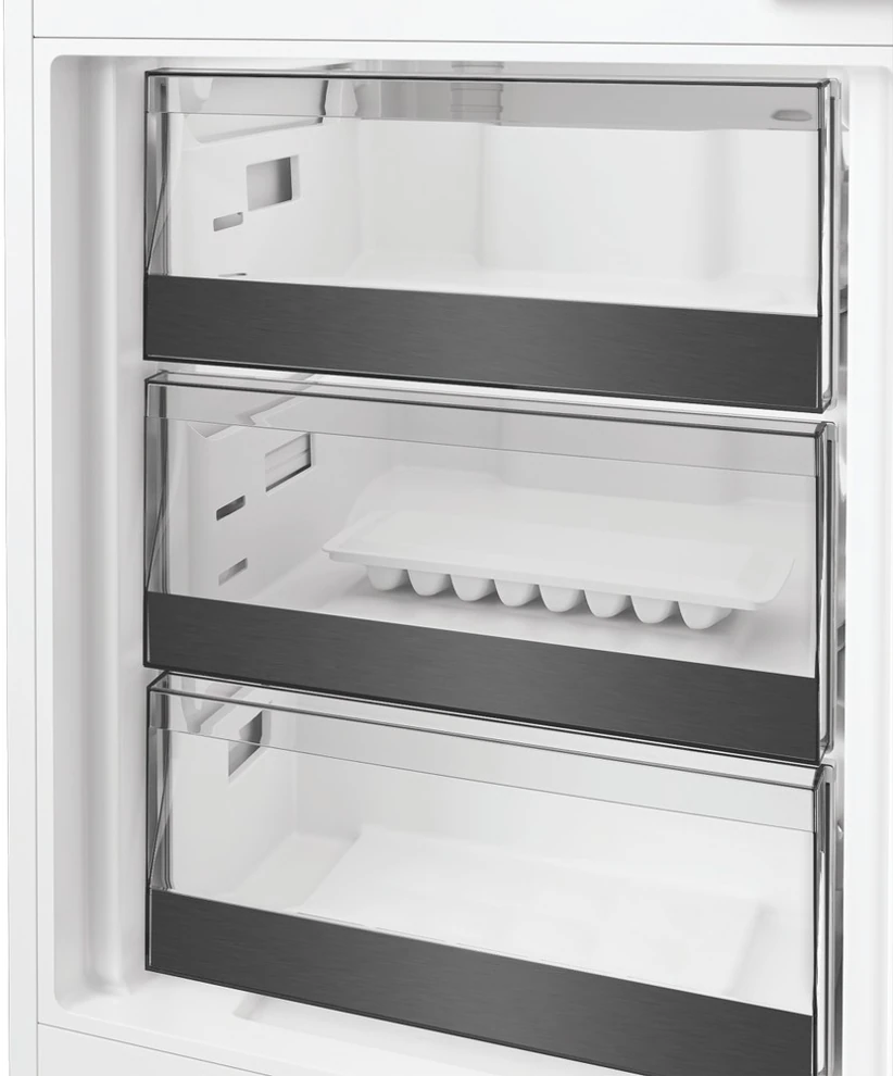 Whirlpool WHK2 5324 B6E beépíthető alulfagyasztós hűtőszekrény kép 13