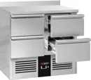 Ggm gastro SAG97E4AND Hűtött munkaasztal PREMIUM - 900x700 mm - GN 1/1 - 240 liter - statikus - 4 fiókkal - felhajtással Fő kép