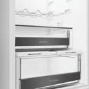 Whirlpool WHK2 5322 B4E beépíthető alulfagyasztós hűtőszekrény kép 12